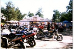 Motos